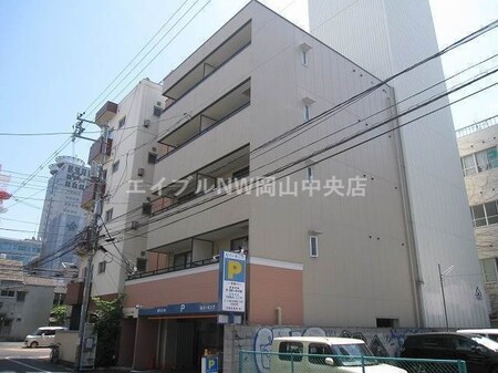 サンフラット平和町外観写真