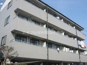 グランドハイツ西長瀬外観写真
