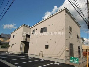 ステラ・アルピナＡ棟外観写真