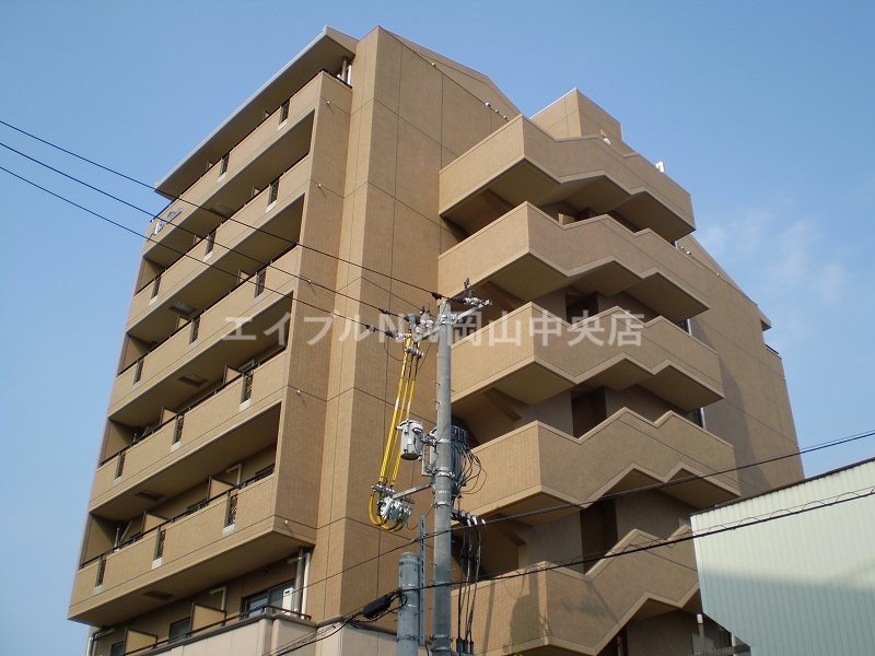 フォレスタ岡山医大東