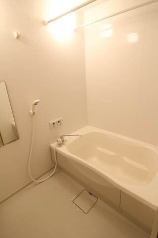 物件内観写真9　(同物件別部屋の写真です)