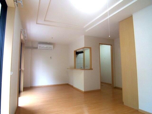 リビングダイニング