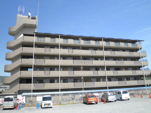 ベルセーヌ亀岡