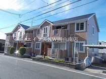 宇野線<宇野みなと線> 常山駅 2階建 築21年の外観写真