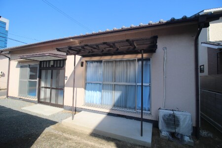 浦安本町吉本借家外観写真