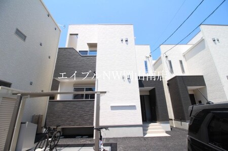 Grandtic Ark外観写真