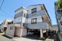 宇野線<宇野みなと線> 備前西市駅 3階建 築27年の外観写真