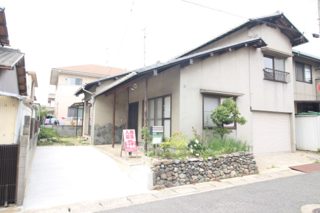 築港ひかり町戸建て