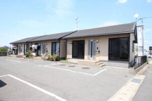 シャトレー・ウラヤスA棟外観写真