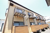 宇野線<宇野みなと線> 大元駅 2階建 築32年の外観写真