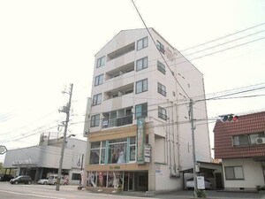 クラッシーワコービル外観写真