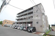 山陽本線（中国） 岡山駅 4階建 築36年の外観写真