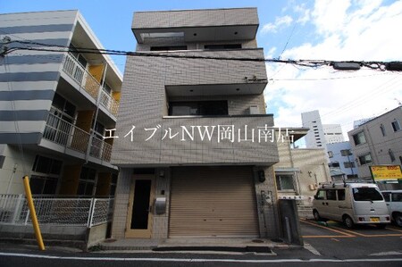 鶴見貸家外観写真
