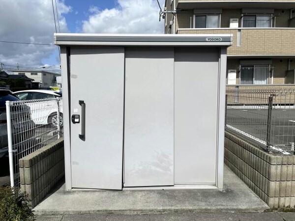建物設備(ゴミ置き場)