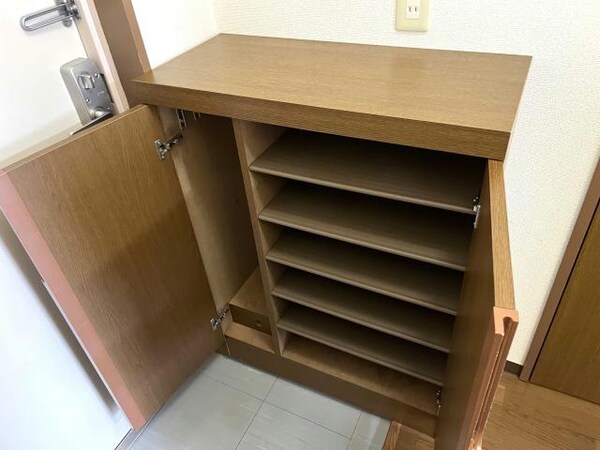 収納