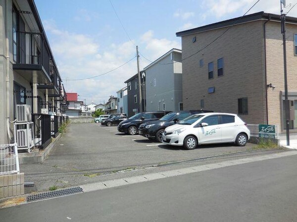 駐車場(駐車場)