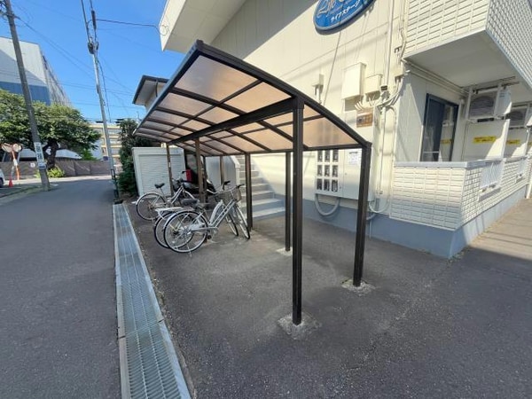 駐輪場