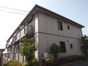 シャーメゾンフェヴリエＡ・Ｂ外観写真