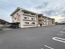 ロイヤルハイツＨＡＲＡＤＡの外観写真