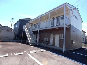 ニュータウン奥村　Ｆ外観写真