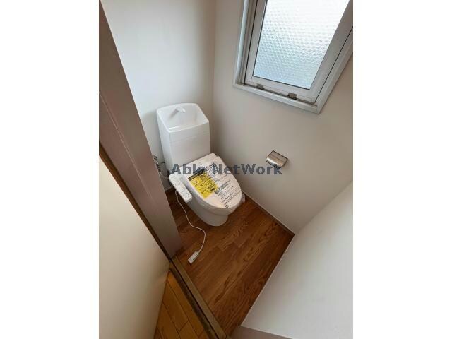 物件内観写真14　(トイレ)