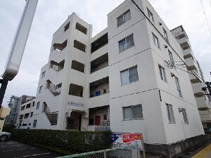 松野マンション外観写真