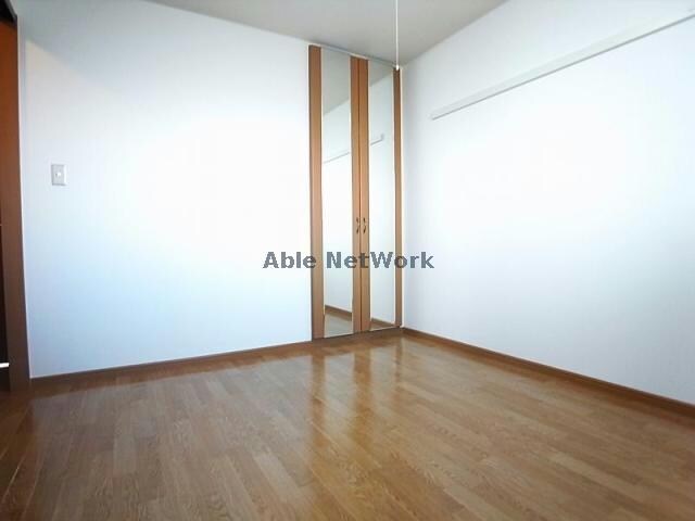 物件内観写真15　(居室)