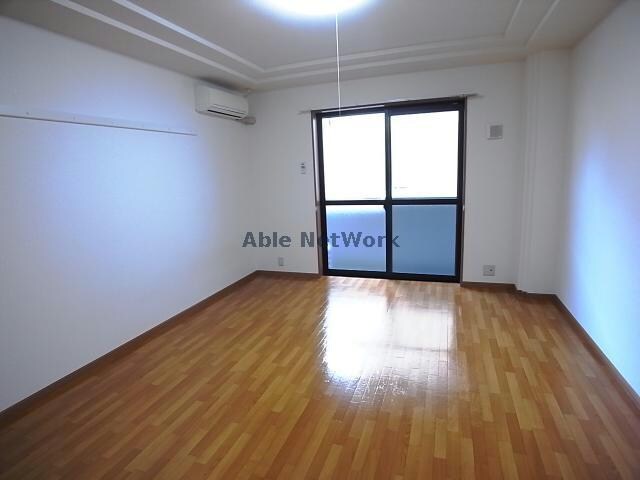 物件内観写真7　(※別部屋参照)