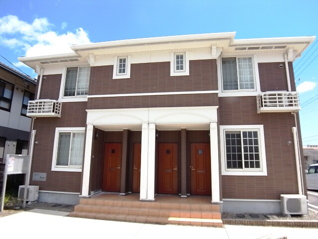 物件外観写真2　(外観)