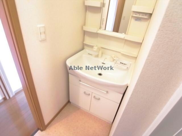 物件内観写真10　(洗面)