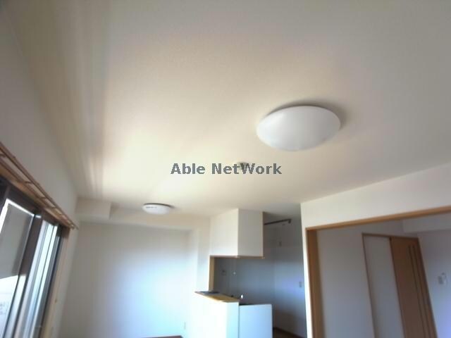 物件内観写真24　(照明)