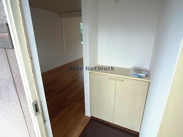 物件内観写真14　(玄関)