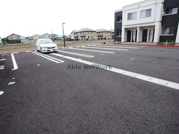 駐車場(駐車場)