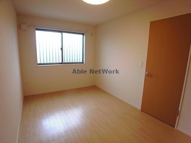 物件内観写真21　(居室)