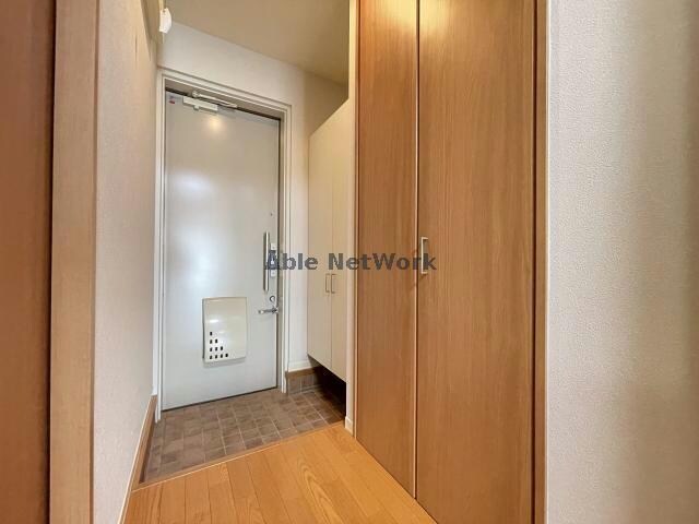 物件内観写真14　(玄関)