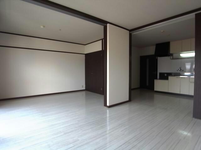 物件内観写真13　(LDK・居室（別部屋参照）)