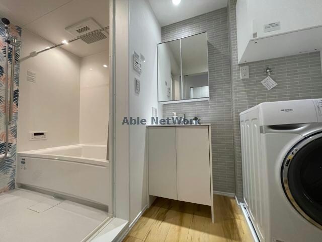 物件内観写真5　(※同型モデルルーム参照)