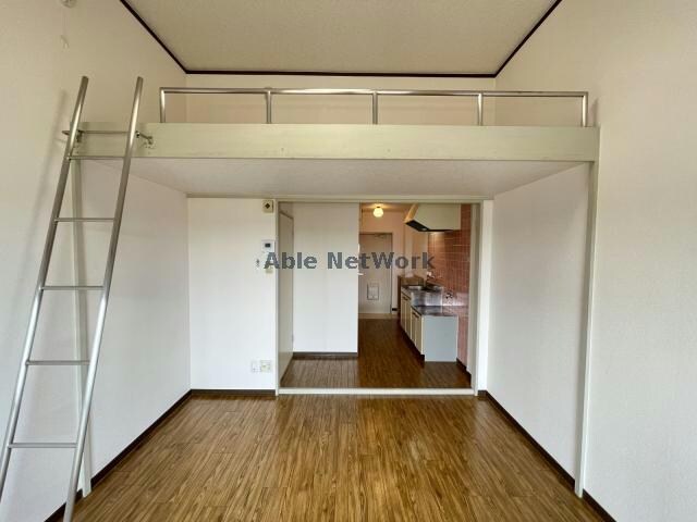 物件内観写真8　(※別部屋写真参照)