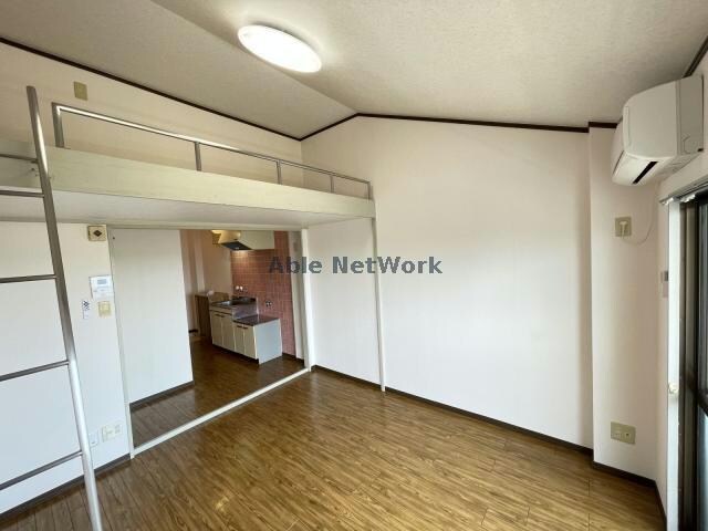 物件内観写真18　(※別部屋写真参照)