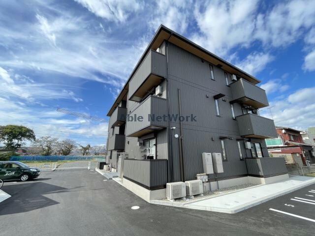 物件外観写真2　(外観)