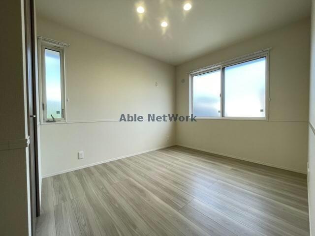 物件内観写真12　(居室)