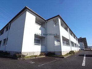 リズスクエア　西棟外観写真