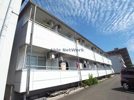 安田学研会館　中棟外観写真
