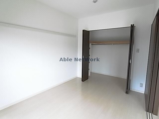 物件内観写真6　(参照写真)