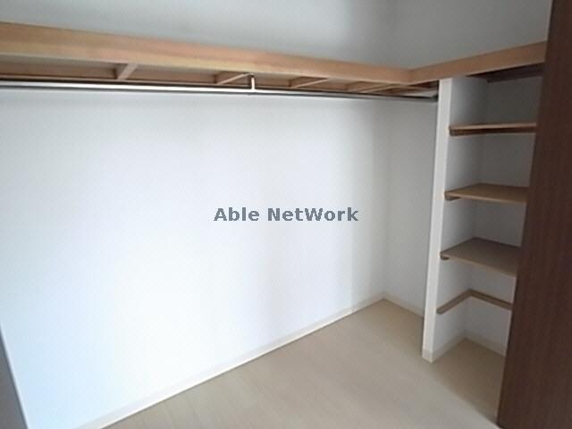 物件内観写真8　(参照写真)