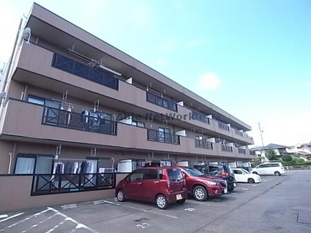 ＢＥＬＬ　ＣＯＵＲＴ　ＡＷＡＮＯ外観写真
