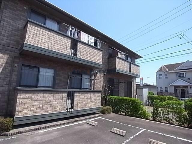 物件外観写真1　(A棟)