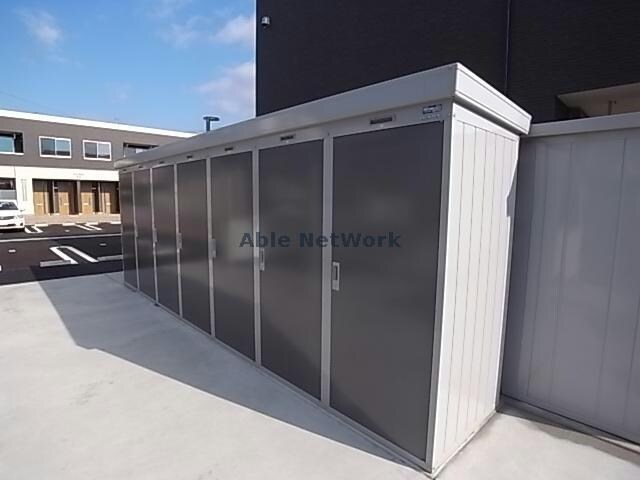 物件外観写真5　(物置)