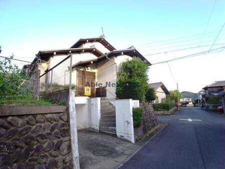 長良台貸家外観写真