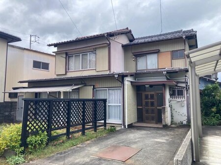 下鵜飼戸建て外観写真